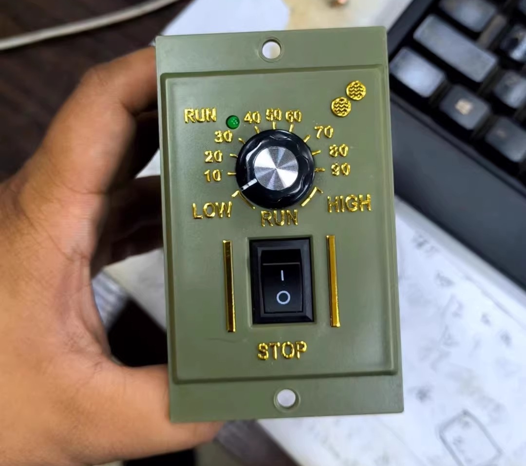 Geared Motor - Controlador de Velocidad US52 6W 15W
